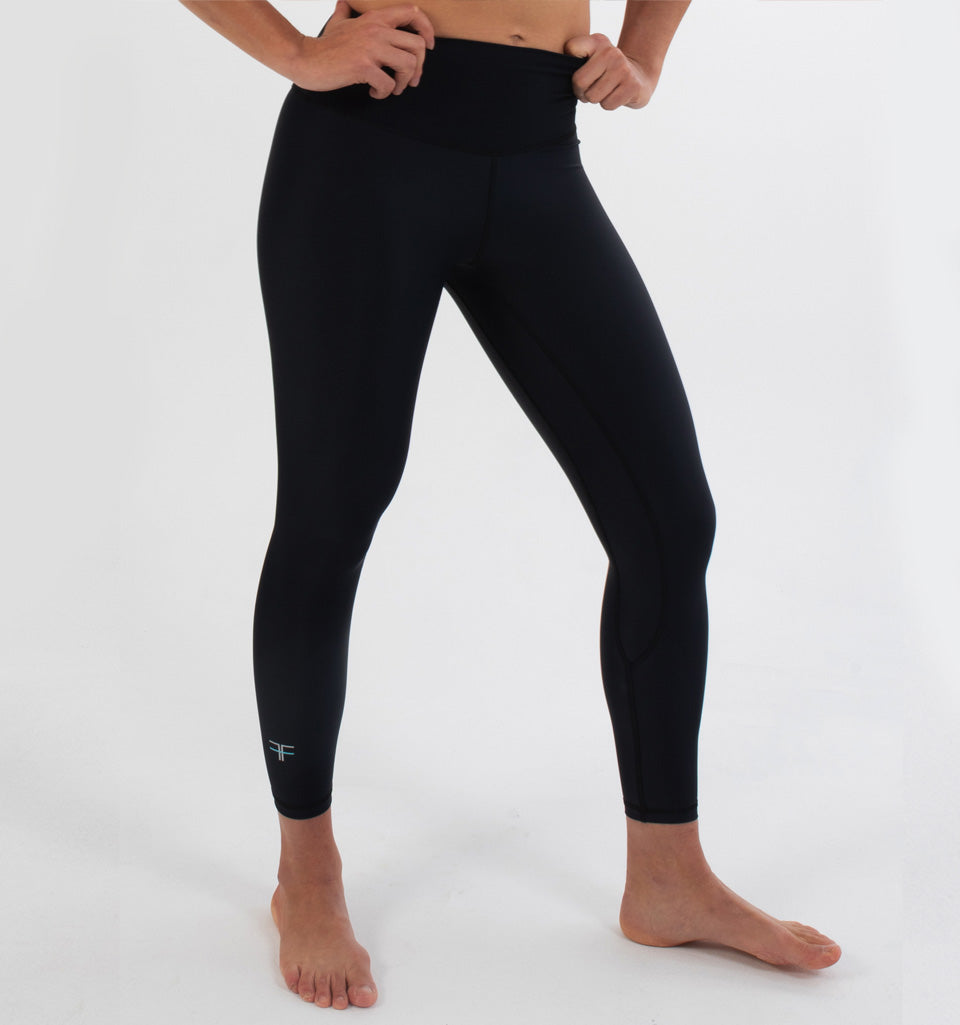 SIGNATURE 7/8 High Waisted Leggings XL / Nero - Black