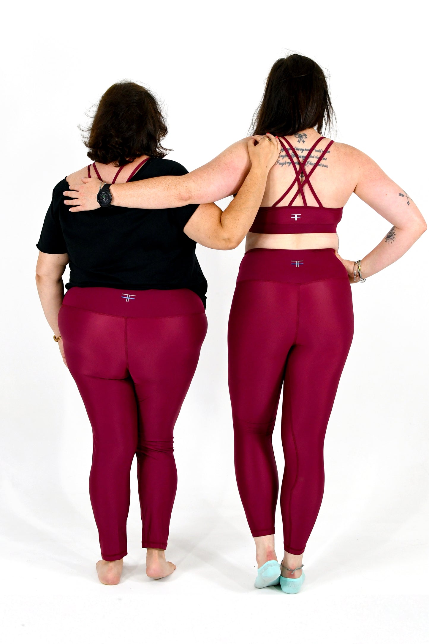 SIGNATURE 7/8 High Waisted Leggings S / Thriller - Red